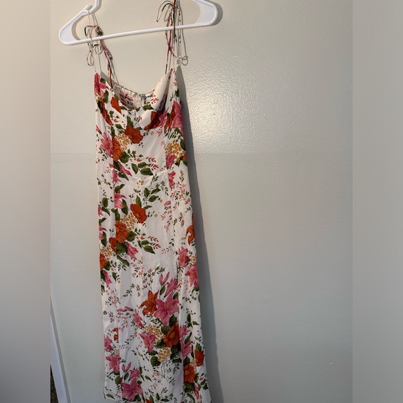 Reformation empire waist floral midi size 2 - Picture 3 of 14